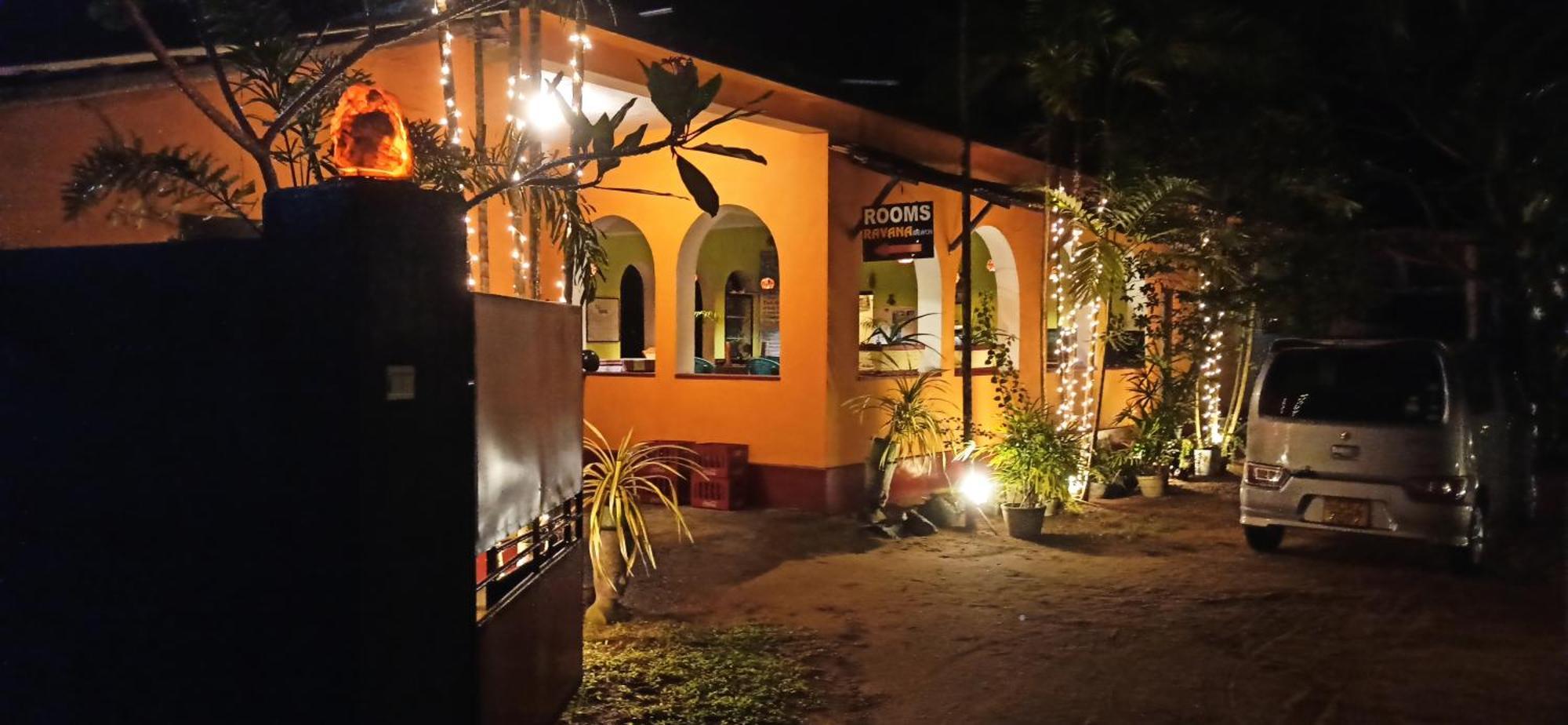 Ravana - Beach Cabanas Hikkaduwa Bagian luar foto